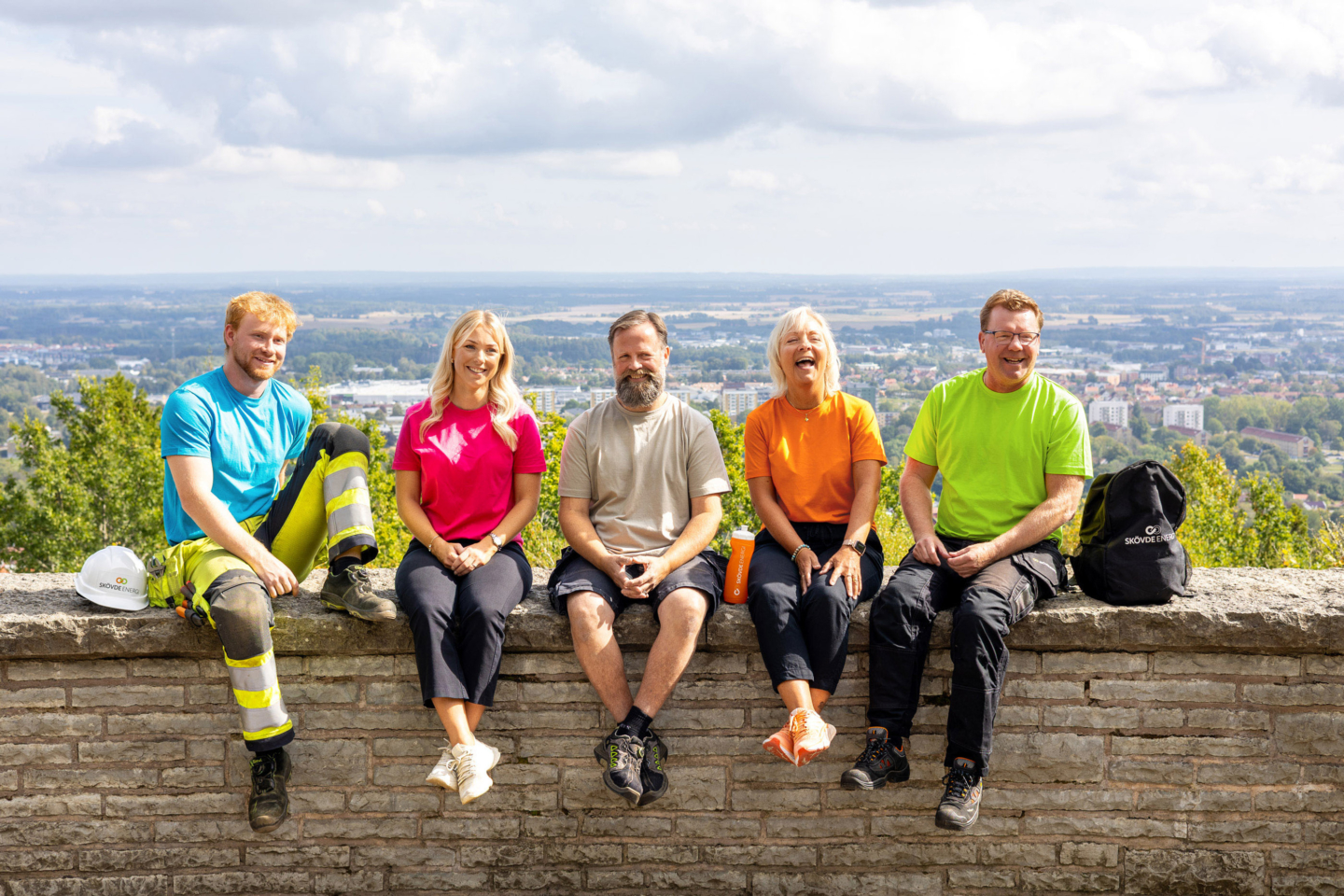 Fem glada medarbetare från Skövde Energi